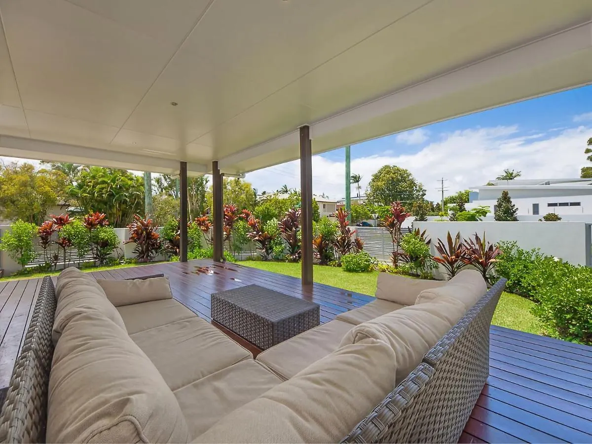 Holiday home 23 James Noosaville Australia